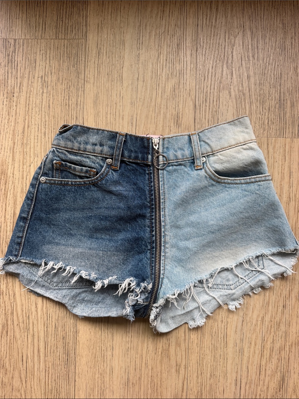 REVICE denim zipper two toned jean shorts